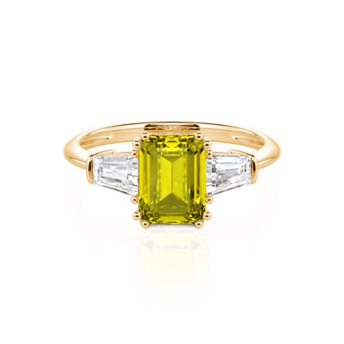 Jeulia Three Stone Emerald Cut Ring