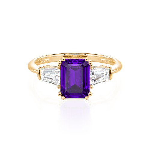 Jeulia Three Stone Emerald Cut Ring