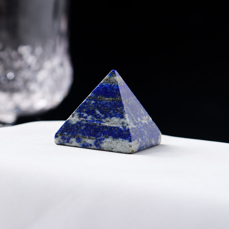 Jeulia Escultura de cristal en forma de pirámide con lapislázuli