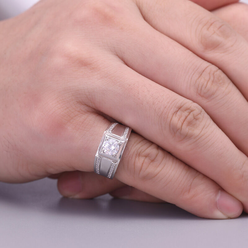 Jeulia Anillo de boda personalizado de nombre de plata de ley para hombre