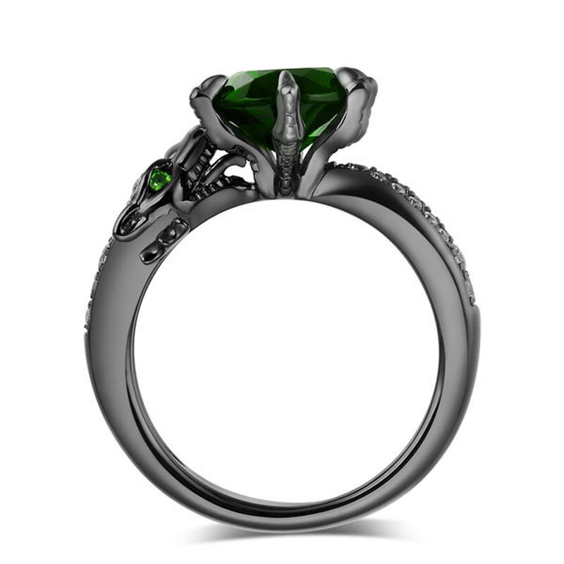 جوليا خاتم التنين الفضة الإسترليني بقطع دائري بلون أخضر