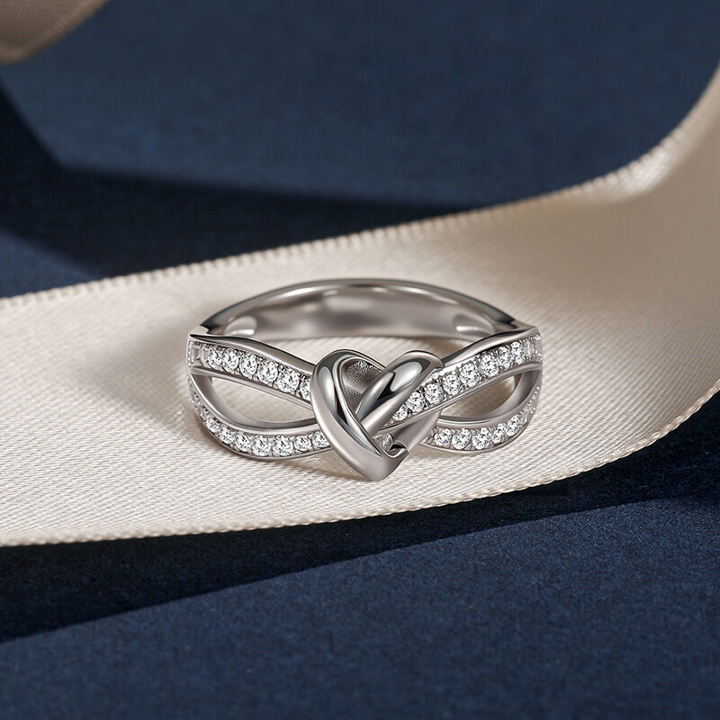 Jeulia Hjärta Knut Sterling Silver Ring för Kvinnor