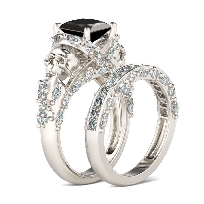 Jeulia Unique Princess Cut Sterling Silver Skull Ring