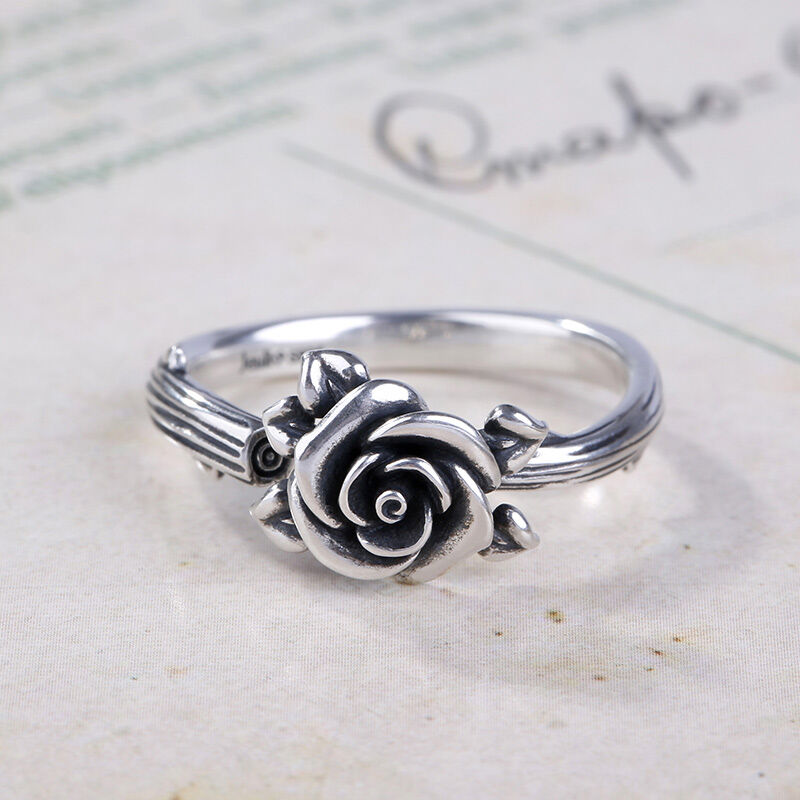 Jeulia Heart Leaves Rose Branch Ring