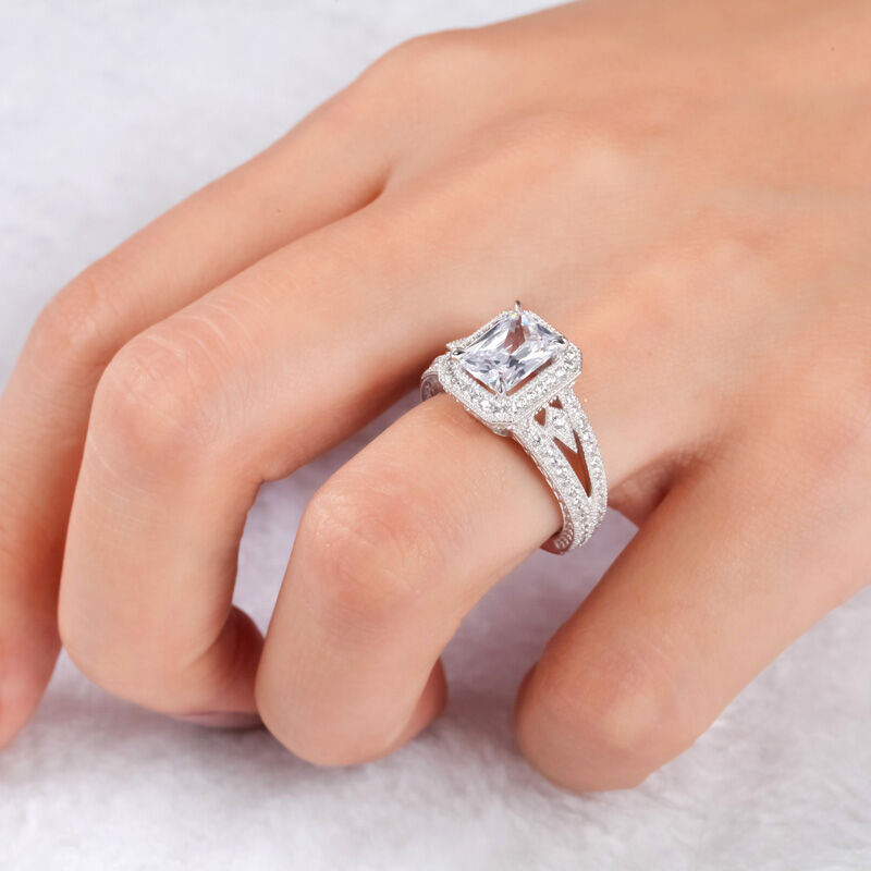 Jeulia Milgrain Halo Radiant Cut Sterling Silver Ring