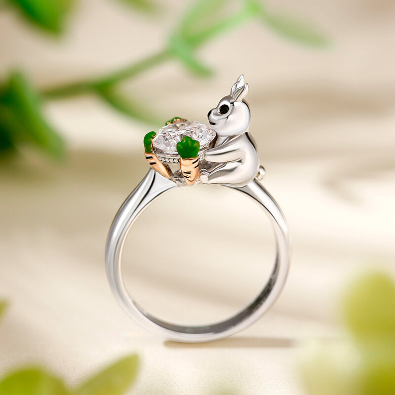 Jeulia Hug Me "Rabbit Loves Carrots" Bunny Round Cut Sterling Silver Ring