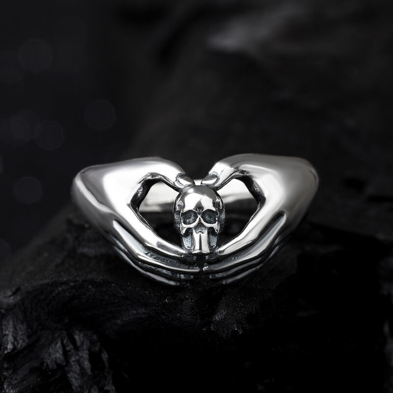 Jeulia "Claddagh" Skull Design Sterling Silver Ring