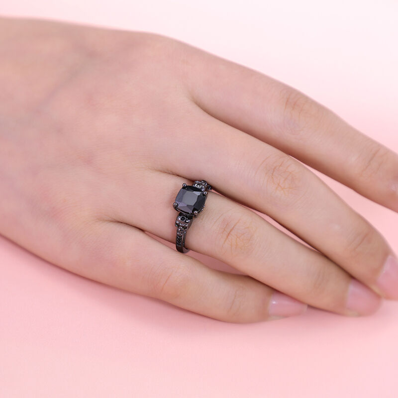 Jeulia "Eternal Love" Black Skull Cushion Cut Gothic Sterling Silver Ring