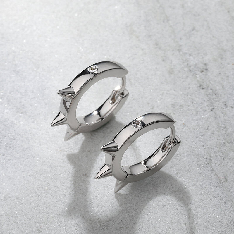 Jeulia "Spiked Out" Sterling Silver Hoop Earrings
