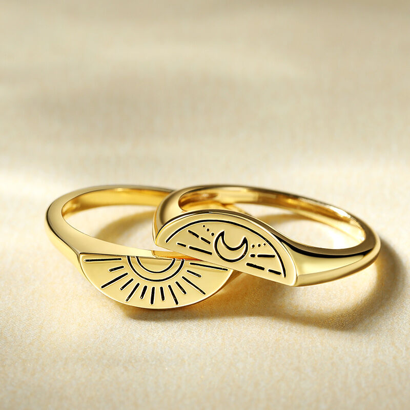 Jeulia Sun and Moon Signet Sterling Silver Ring Set