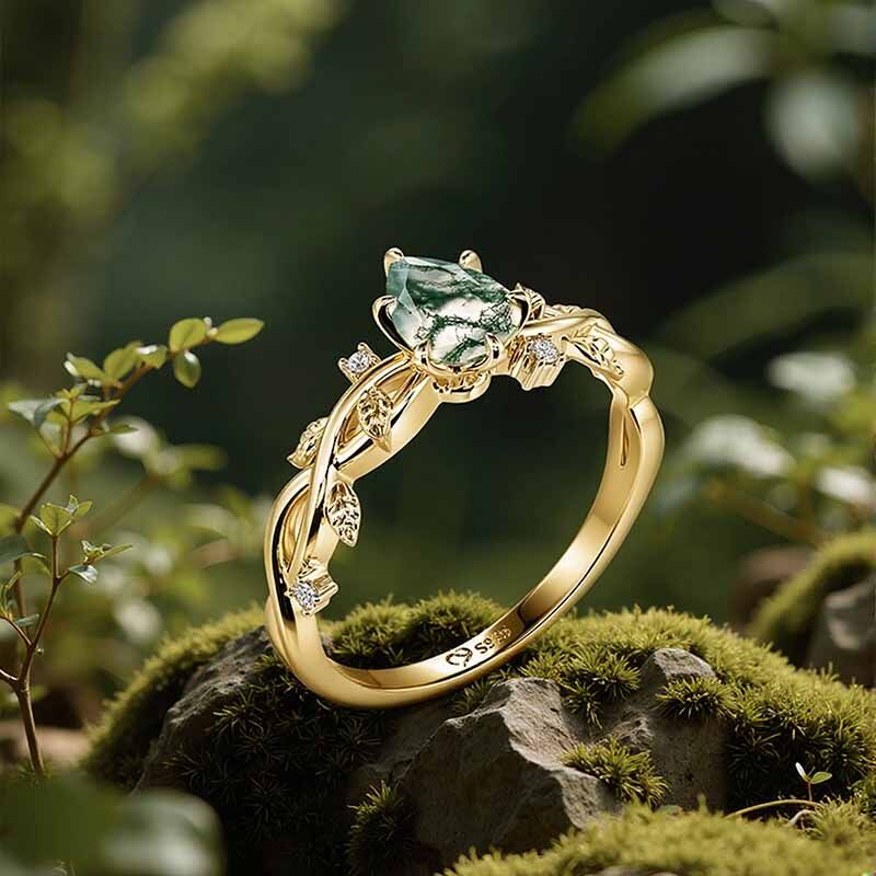 Jeulia Anillo de Compromiso Dorado Corte Pera de Ágata Musgo con Hoja de Vid