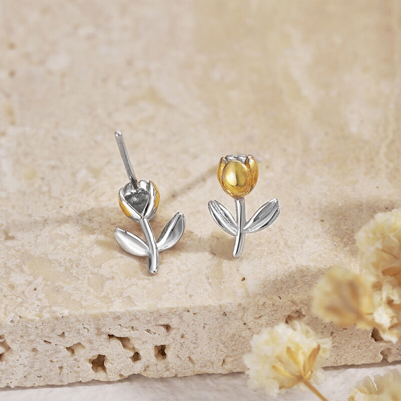 Jeulia "Blossoming Beauty" Tulip Sterling Silver Stud Earrings