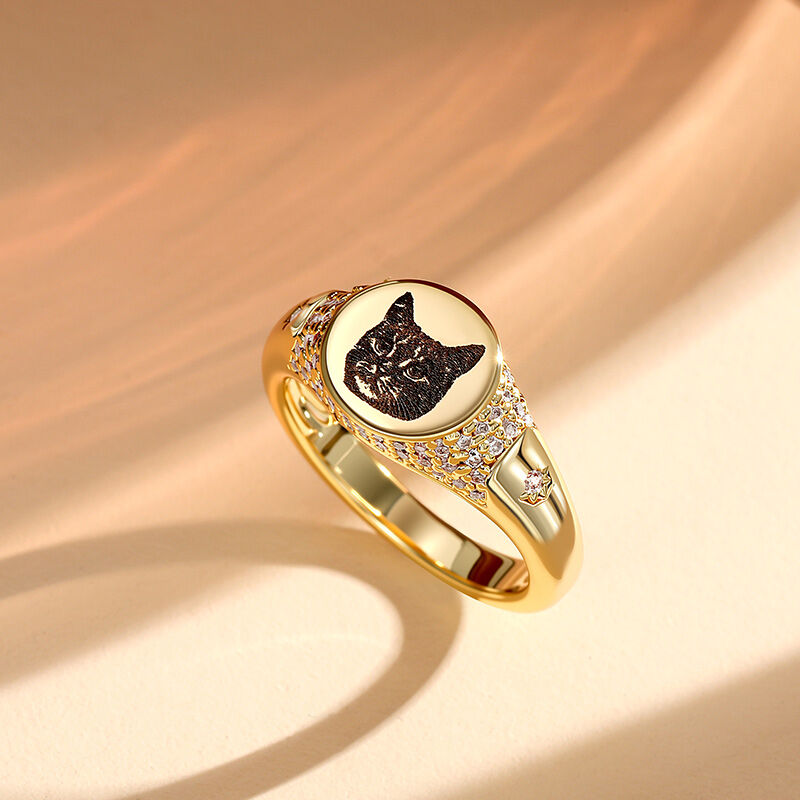 Jeulia Esenciales del Día Anillo Dorado con Foto de Mascota Personalizada y Piedra de Nacimiento