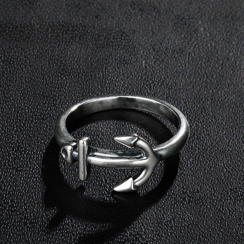 جوليا خاتم "مرساة جانبية" من الفضة الإسترليني