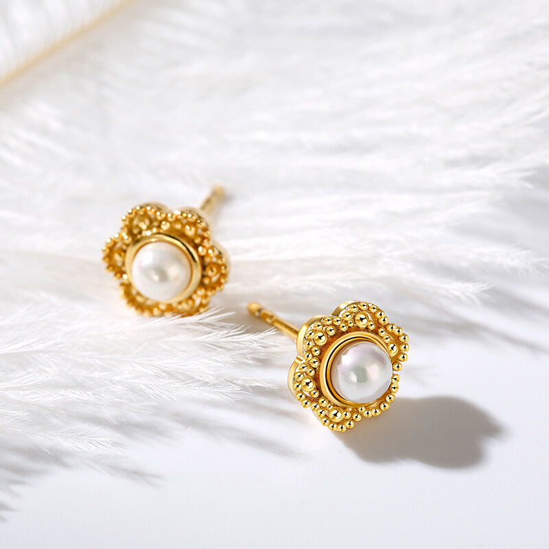 Jeulia "Delicate Flower" Cultured Pearl Sterling Silver Stud Earrings