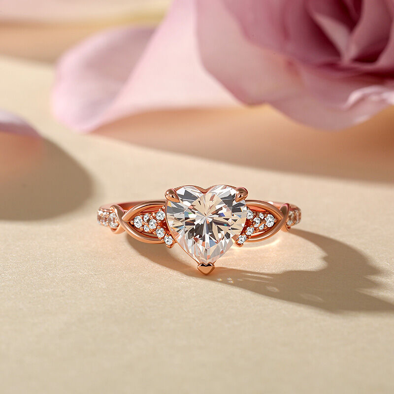 Jeulia Anillo de Compromiso Corazón Infinito de Amor con Piedras Laterales