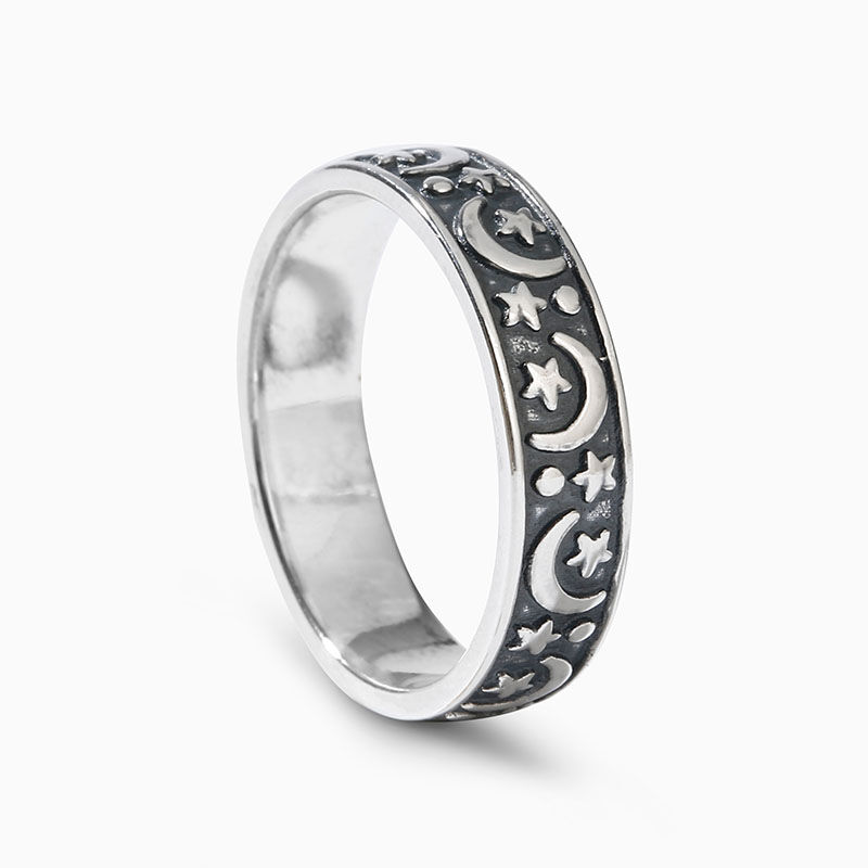 Jeulia "Moon & Star" Sterling Silver Band
