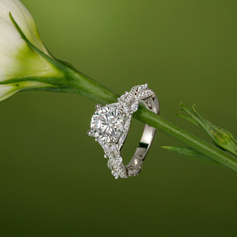 Jeulia Secret Garden Twisted Flower Leaf Round Engagement Ring