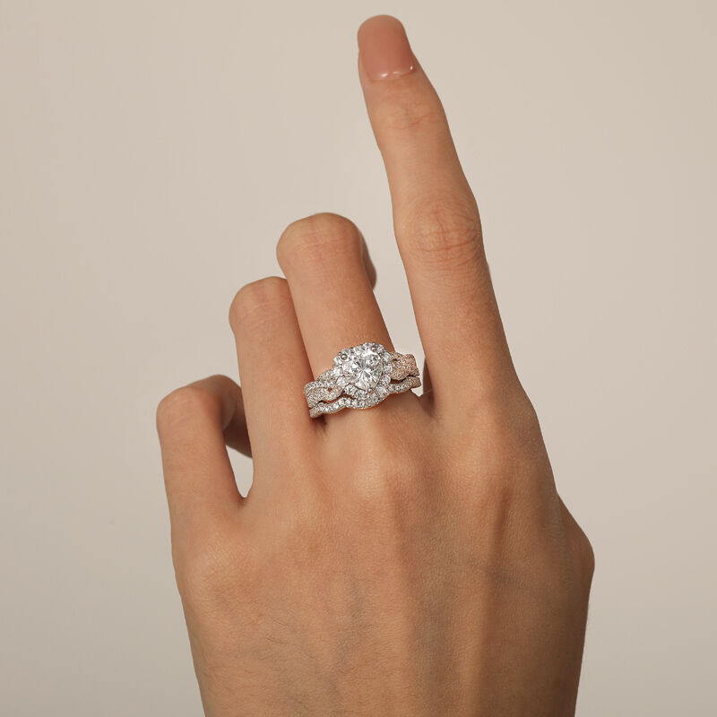 Jeulia Juego de Anillo de Boda Corte de Corazón con Halo Vintage Trenzado en Plata Esterlina