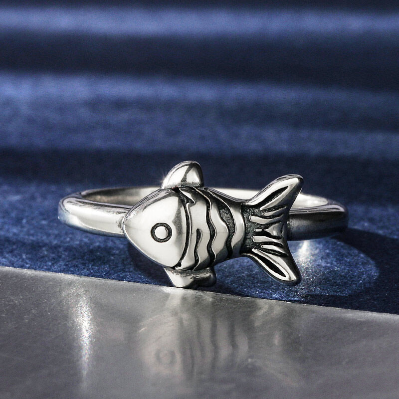 Jeulia キュート さかな 魚デザイン ゴシック シルバー リング