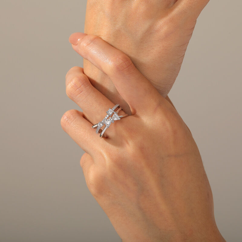 Jeulia Fashion Bow Twist Interlocking Ring