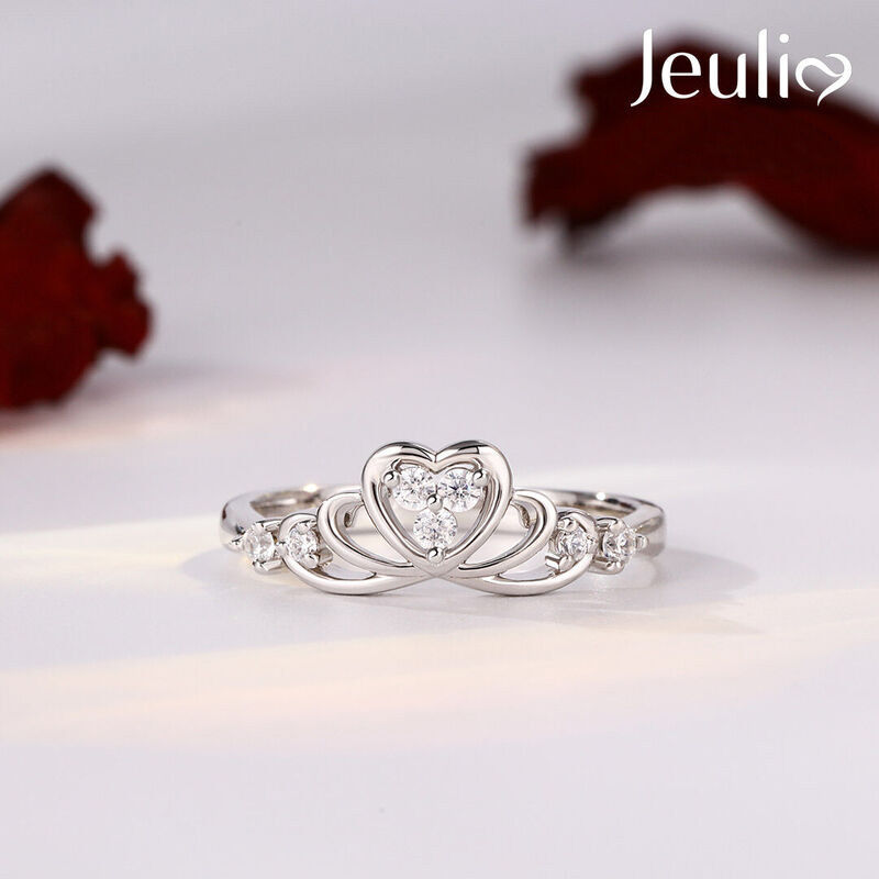 Jeulia Heart Design Round Cut Sterling Silver Ring