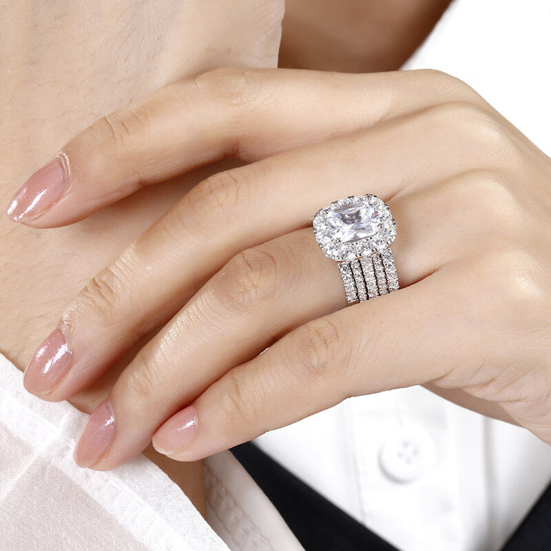 Jeulia Cinco Anillos Con Halo De Talla Ovalada En Plata De Ley
