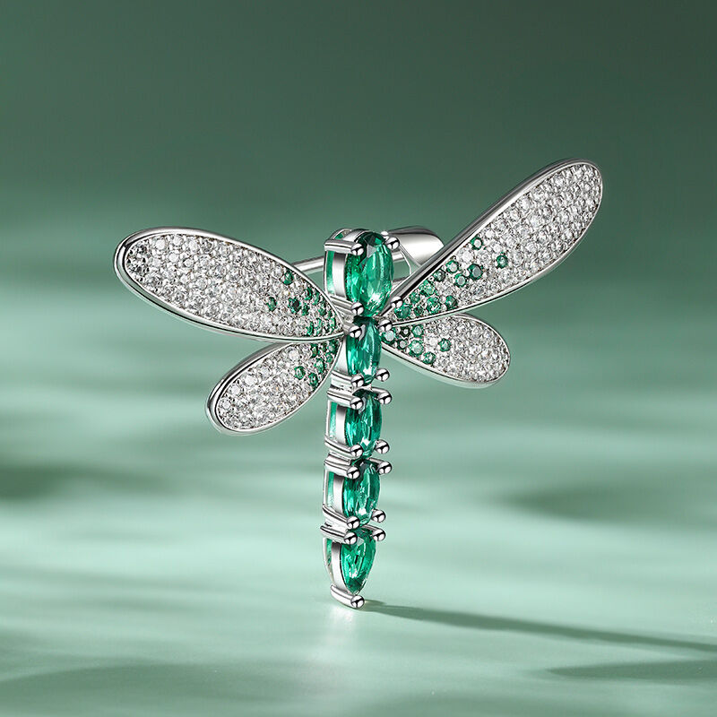 Jeulia "Nature's Wonder" Dragonfly Design Sterling Silver Brooch