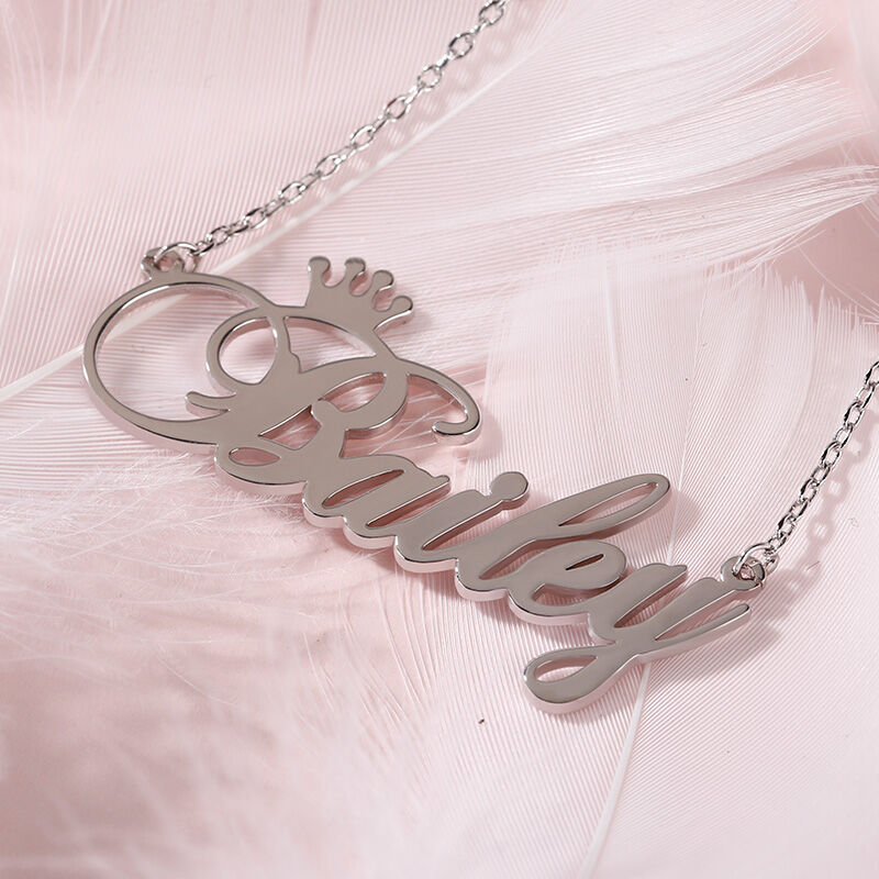 Jeulia "Be Your Own King" Personalized Sterling Silver Name Necklace