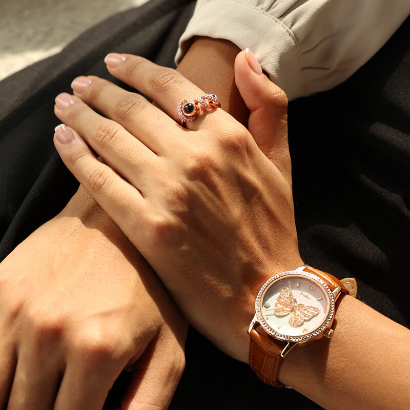 جوليا "حلم قوس قزح" ساعة يد متدرجة بتصميم فراشة كوارتز من الجلد البني