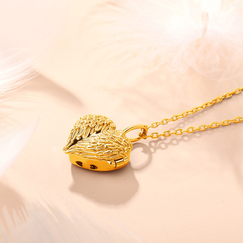Jeulia Personalized Gold Angel Wings Heart Photo Necklace