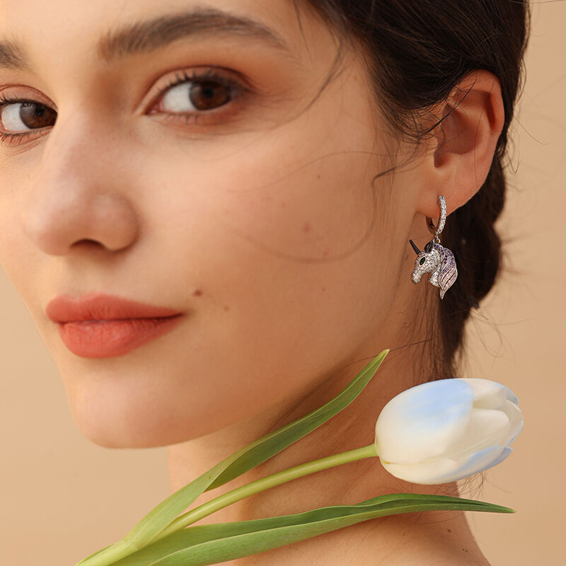 Jeulia Orecchini con Unicorno in Argento Sterling