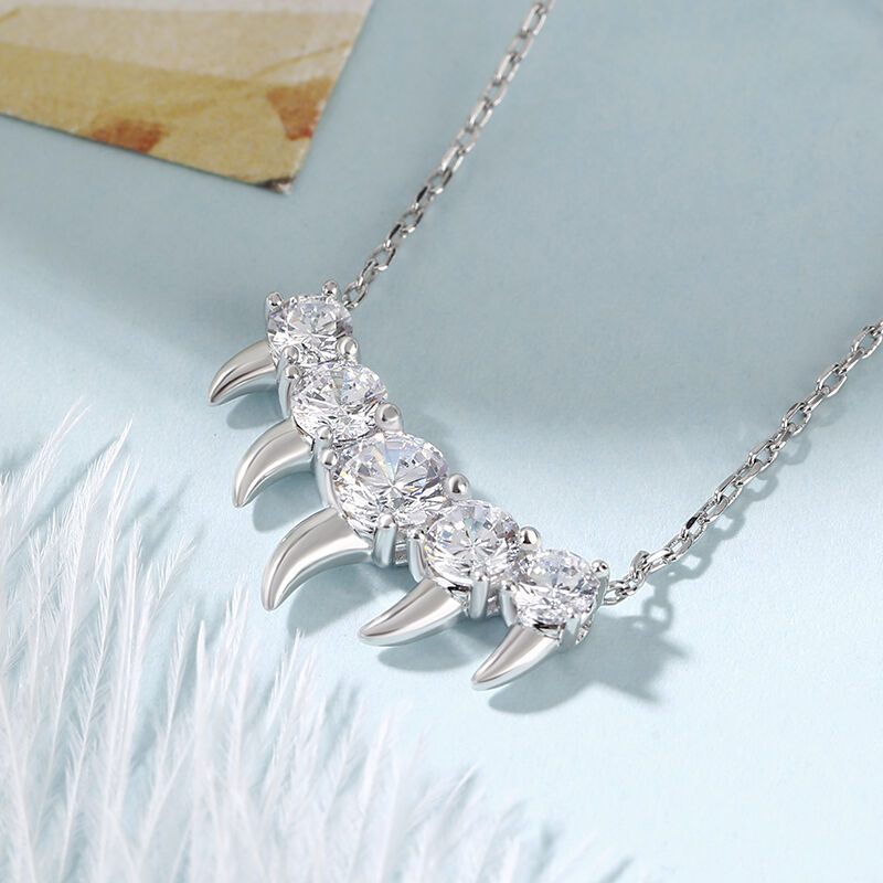 Jeulia Spike Design Round Cut Sterling Silver Necklace