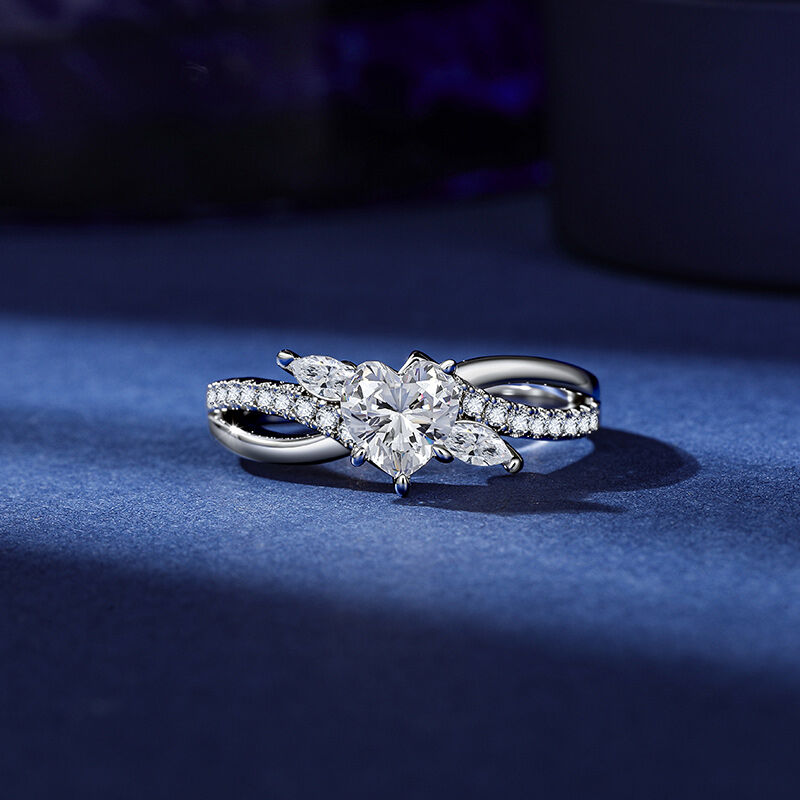 Jeulia Anello di Fidanzamento a Cuore Personalizzato con Design a Foglia e Torsione