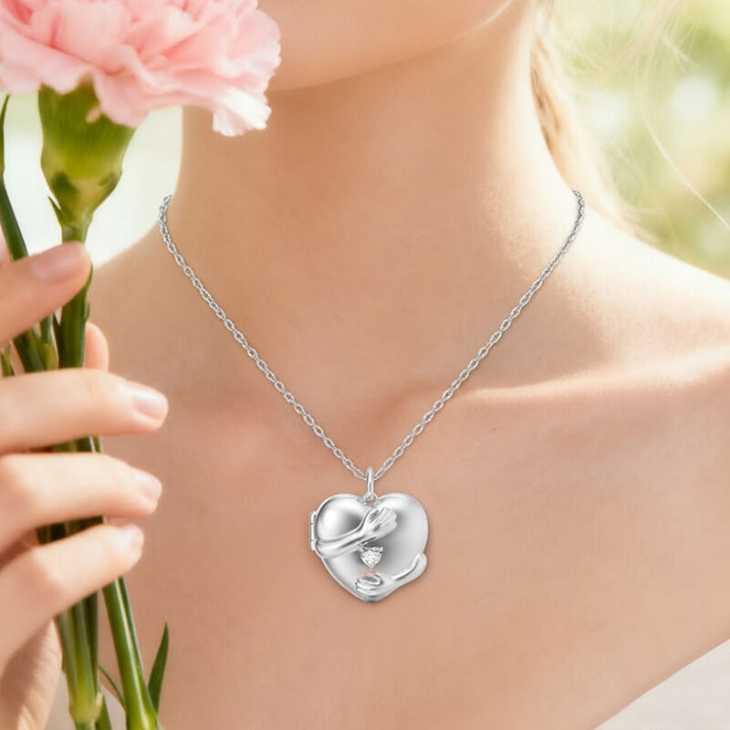 Jeulia "Warm Hug" Custom Engraved Heart Photo Locket Necklace