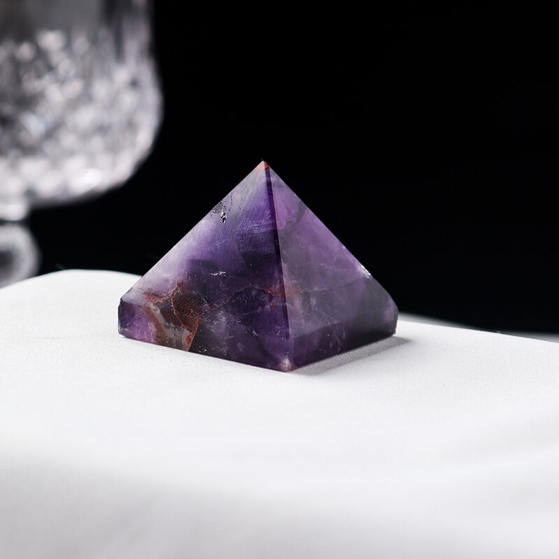 Jeulia "Clarity of Mind" Natural Amethyst Pyramid Crystal Carving