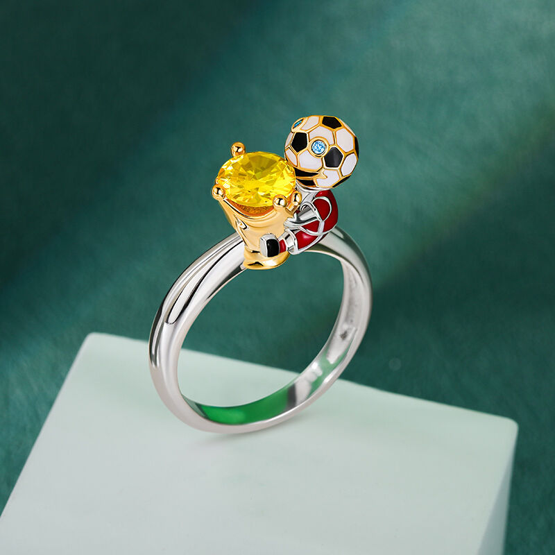 Jeulia Hug Me "You're My Champion" Canada Football Team Round Cut Sterling Silver Ring