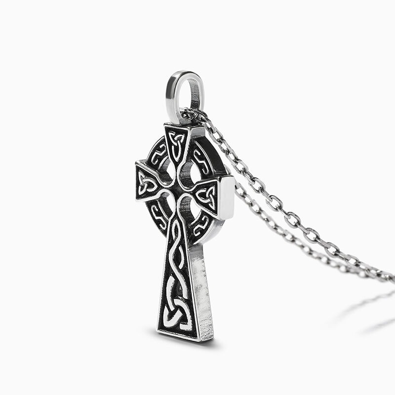 Jeulia "Keltische Dreifaltigkeit" Kreuz Sterling Silber Halskette