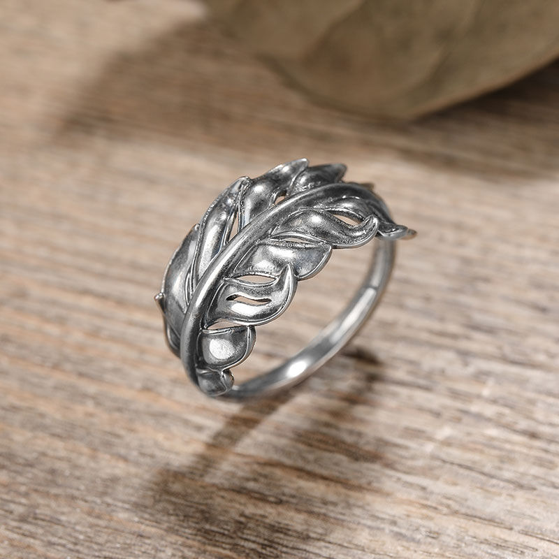 Jeulia "Angel Feather" Sterling Silver Ring