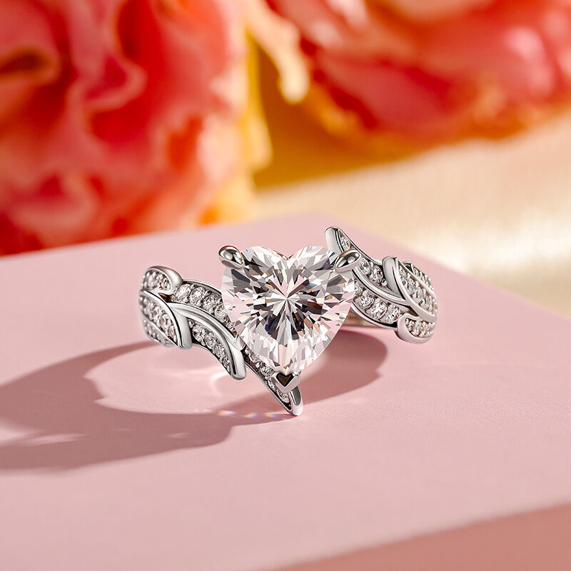Jeulia Anillo de Promesa Corazón con Alas Diseño Cruzado