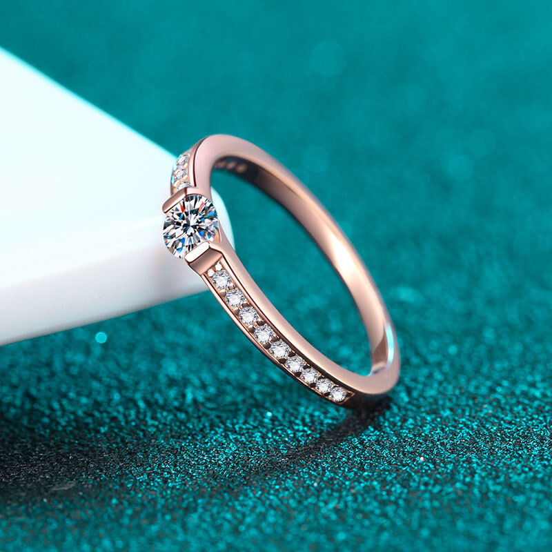 Jeulia Minimalist Rose Gold Round Cut Men's Eternity Ring Sterling Silver
