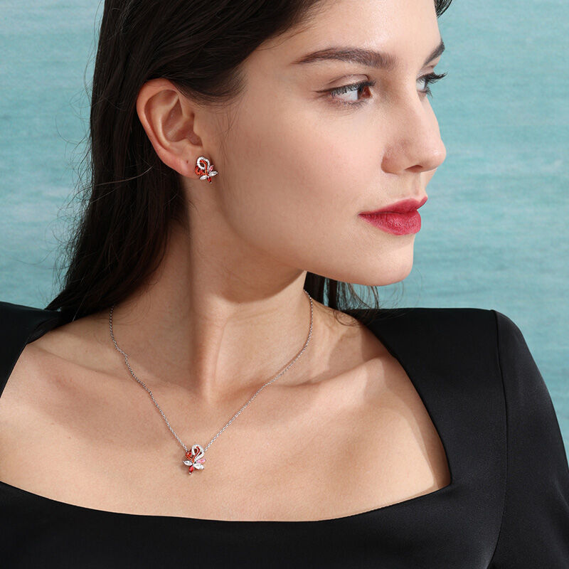 Jeulia Pendientes de dos corazones de piedras de plata de ley