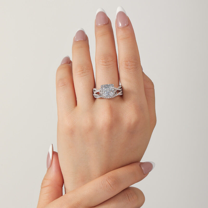 Jeulia Juego de Anillos de Compromiso Bicolor Halo y Diseño Trenzado
