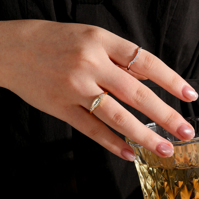 Jeulia Esenciales del Día Juego de Anillos de Cuentas con Nombre Personalizado Bicolor