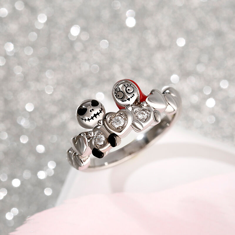 Jeulia "Magic of Love" Skull Couple Round Cut Sterling Silver Ring