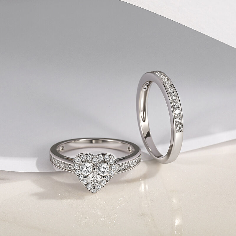 Jeulia Halo Heart Shaped Promise Ring Set
