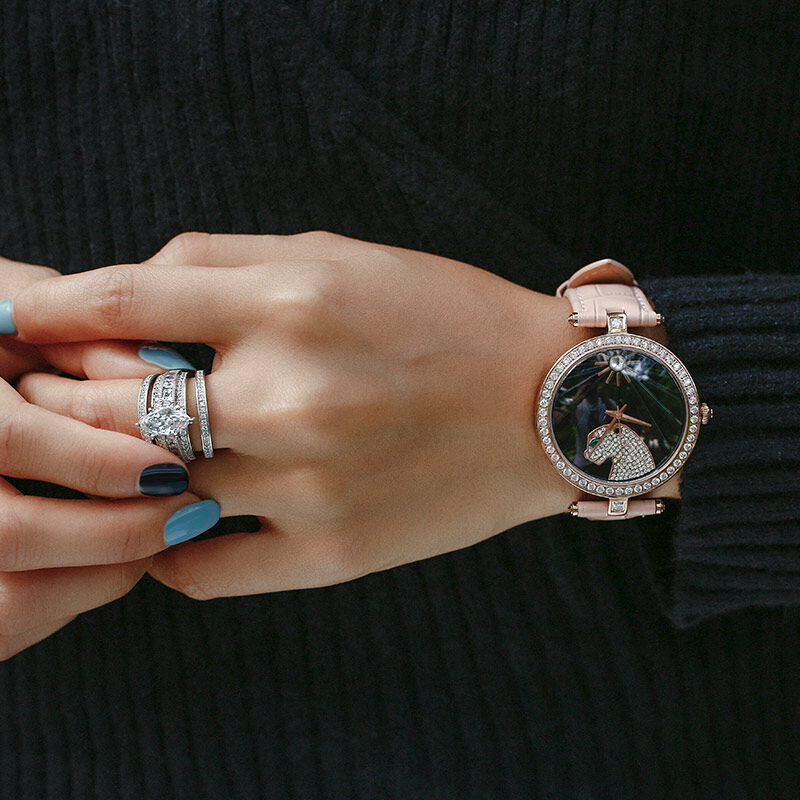 Jeulia "Wild Beauty" Leopard Quartz Pink Leather Watch with Black Dial