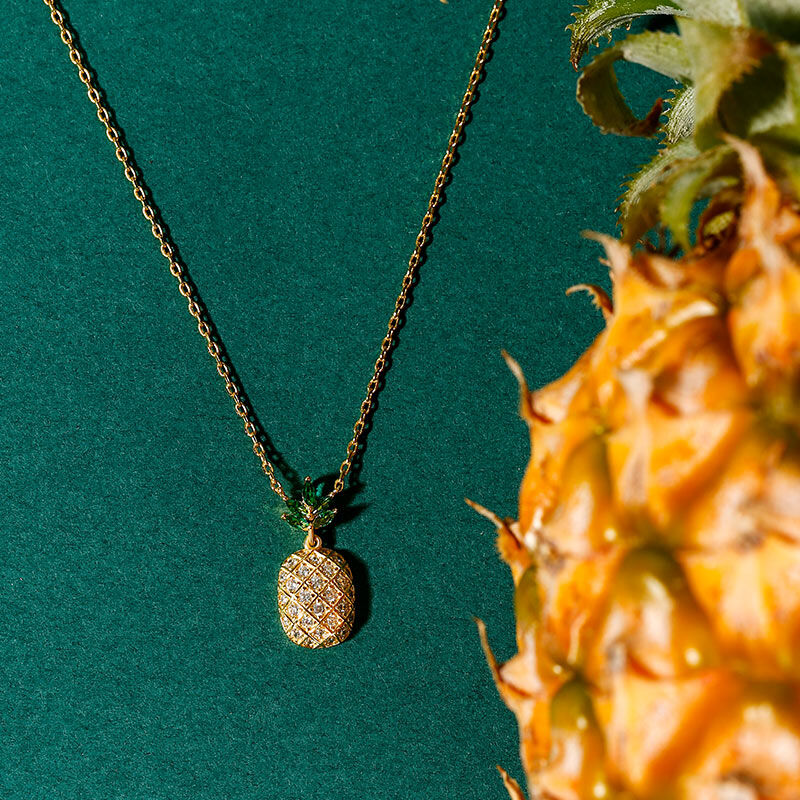 Jeulia "A Trip of Summer" Pineapple Sterling Silver Necklace