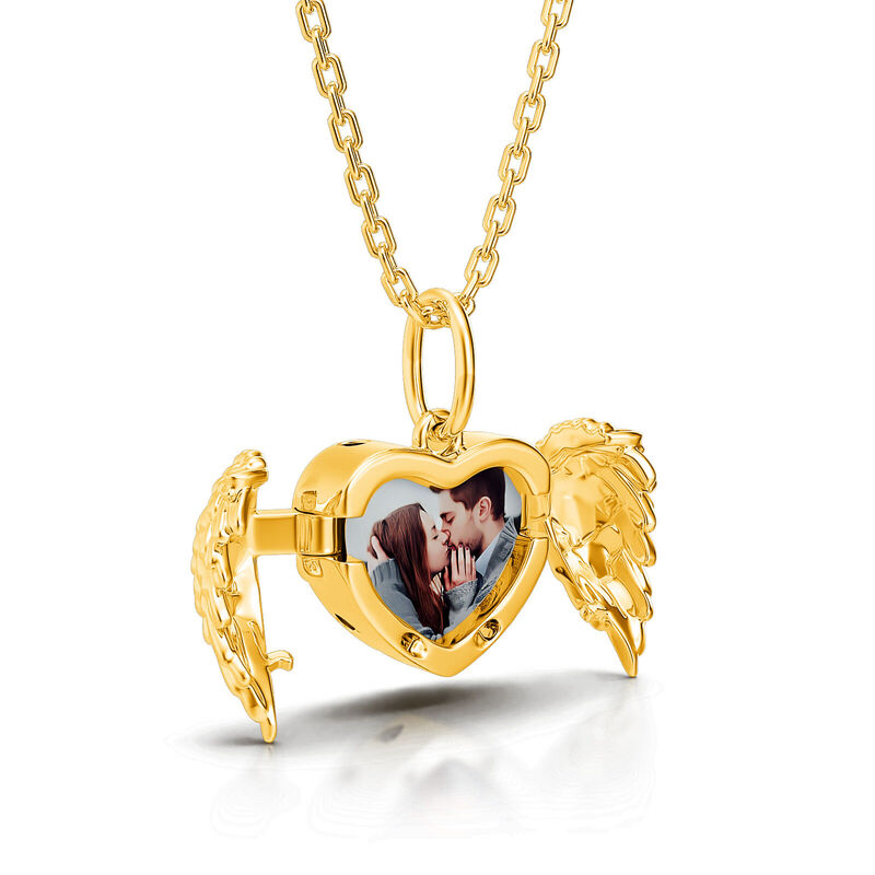 Jeulia Personalized Gold Angel Wings Heart Photo Necklace