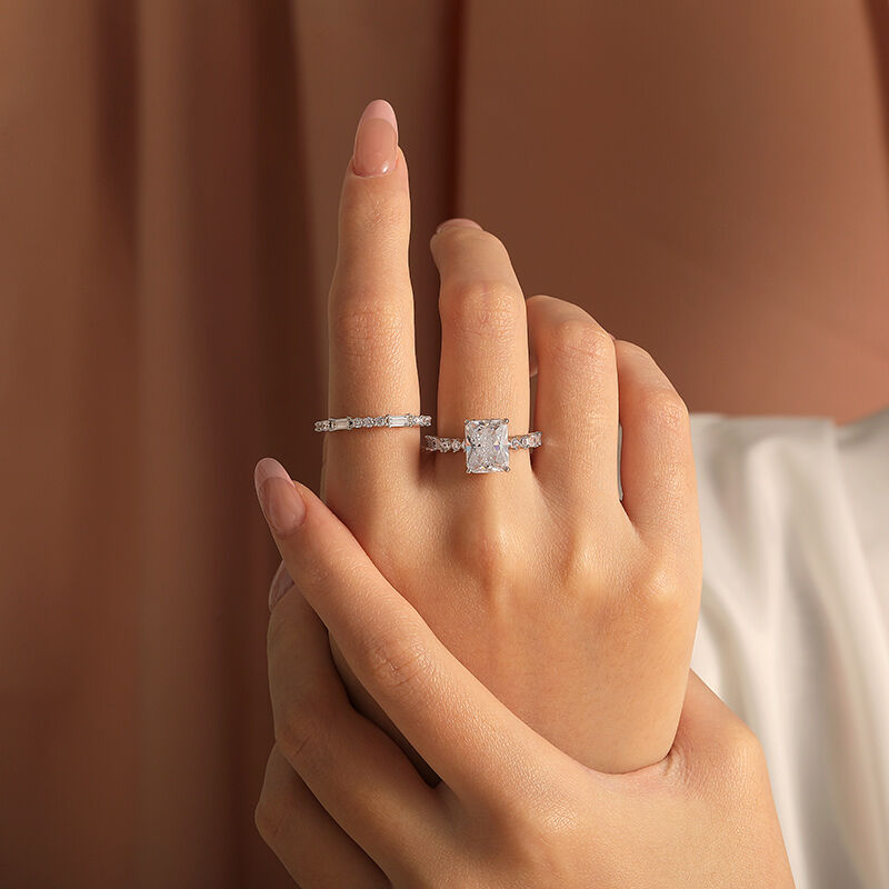 Jeulia Radiant Cut Hidden Halo Engagement Ring Set